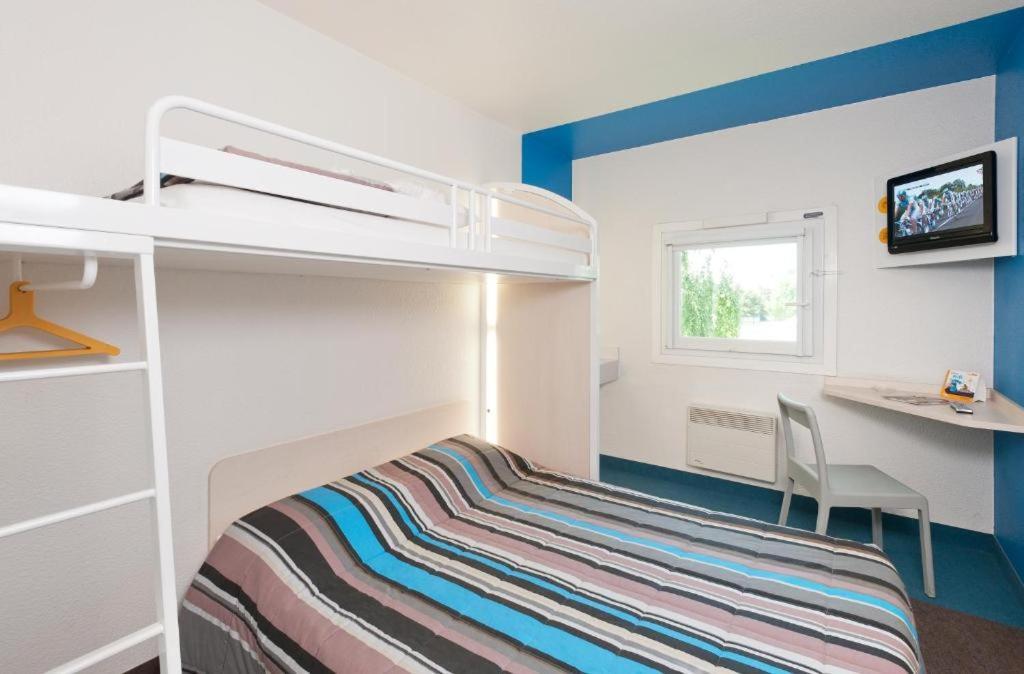 Fyl Good Ex Hotelf1 Cherbourg Tourlaville Exteriör bild