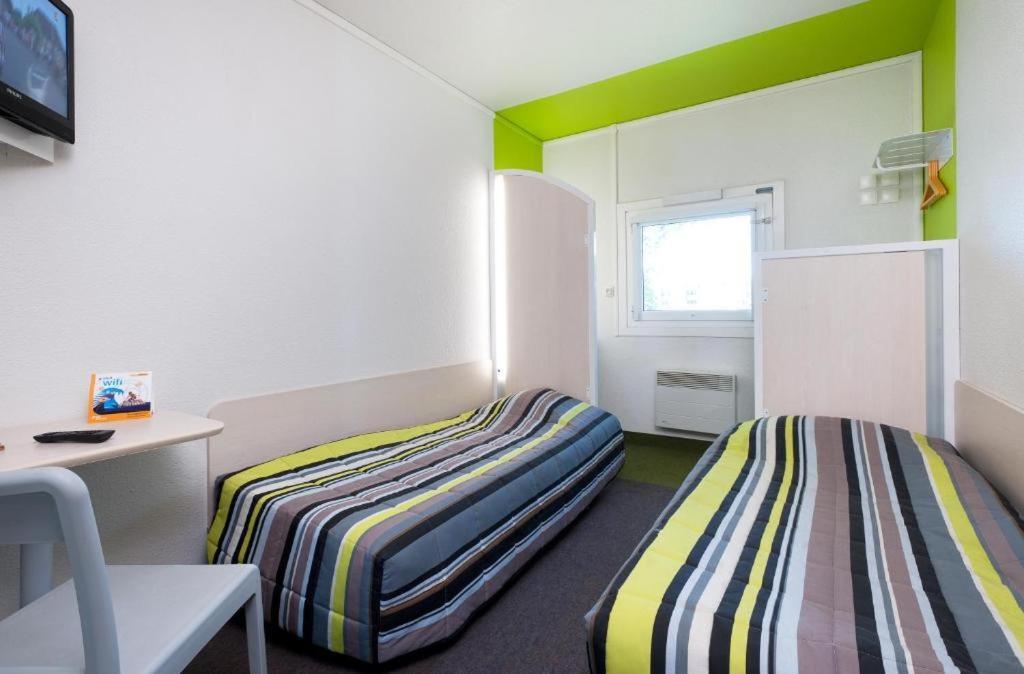 Fyl Good Ex Hotelf1 Cherbourg Tourlaville Exteriör bild