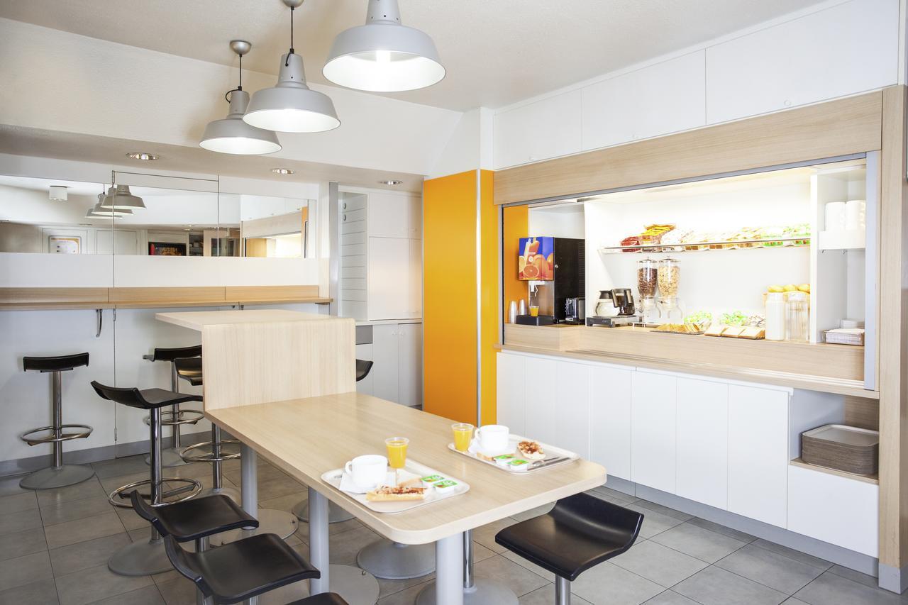 Fyl Good Ex Hotelf1 Cherbourg Tourlaville Exteriör bild